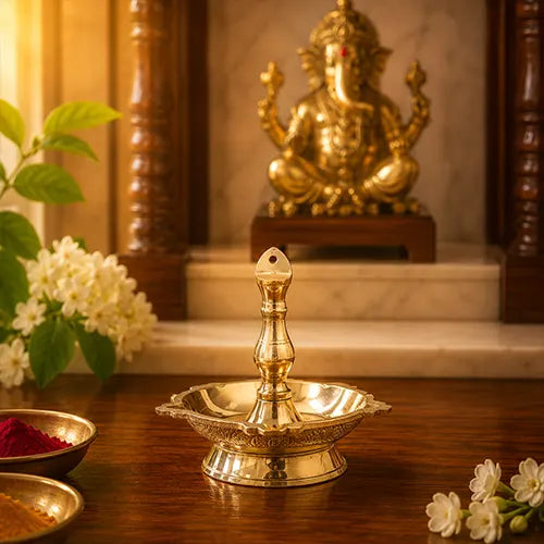 Traditional Brass Hanging Oil lamp for 5 Wick | Hanging Diya/ Thooku Vilakku/ Latkan