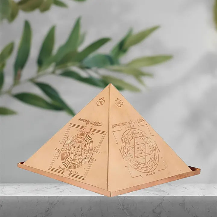 India Tamil Vastu Pyramid - Copper (medium size)