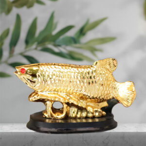 Feng Shui Arowana Fish On Lucky Coins Showpiece (Oxidized Golden) |Feng Shui Lucky Golden Arowana Fish [Golden] | Feng Shui Golden Arowana Fish Money Fish Statue Figurine Home Furnishing Ornament Lucky Wealth and Prosperity (13 cms) - Image 2